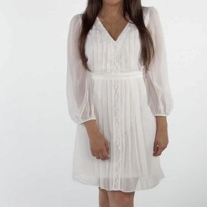 Jessica Simpson White Pleated Lace Dress EUC Sz 2